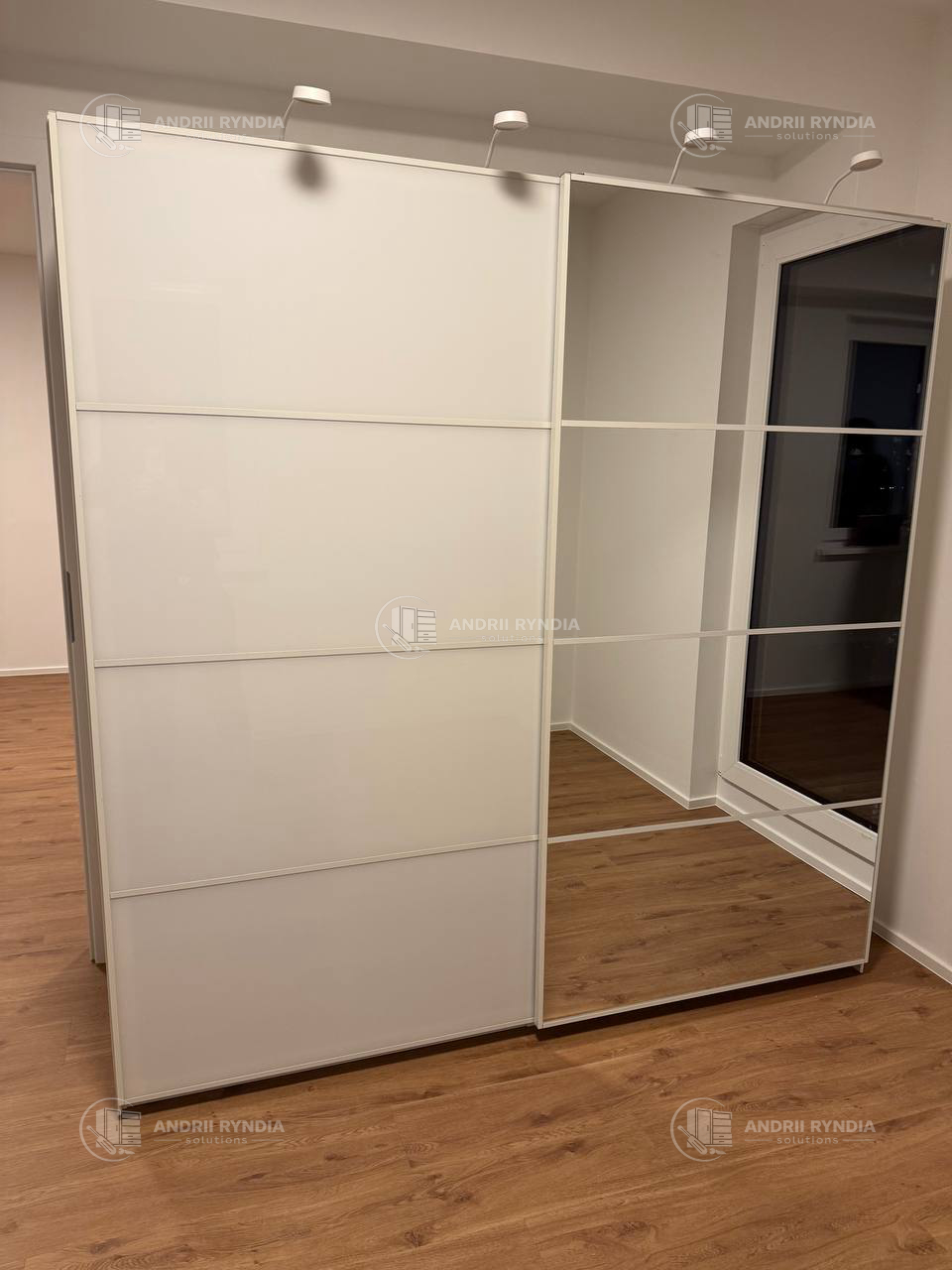 IKEA PAX mit Schiebetüren