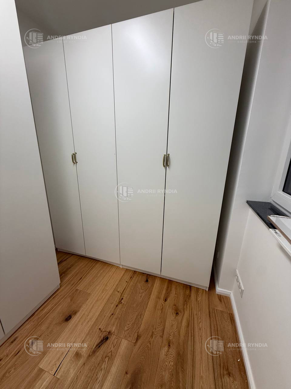 IKEA FONNES Kleiderschrank