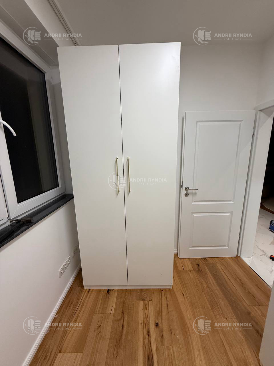 IKEA FONNES Kleiderschrank