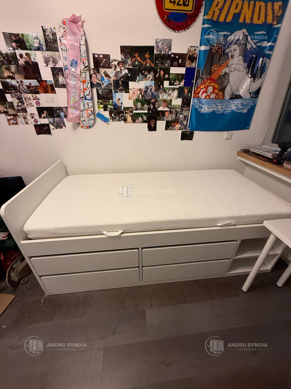 IKEA SLÄKT Tagesbett